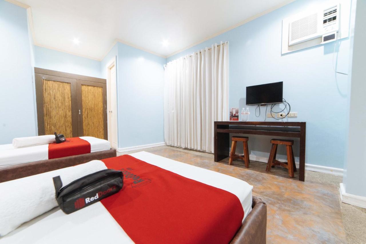 Reddoorz @ N Roldan Street Ξενοδοχείο Kalibo Εξωτερικό φωτογραφία