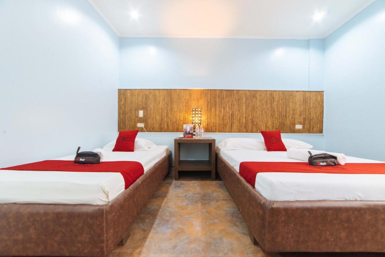 Reddoorz @ N Roldan Street Ξενοδοχείο Kalibo Εξωτερικό φωτογραφία